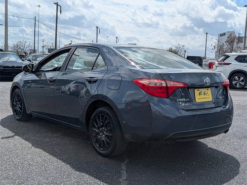 Used 2019 Toyota Corolla LE image 4