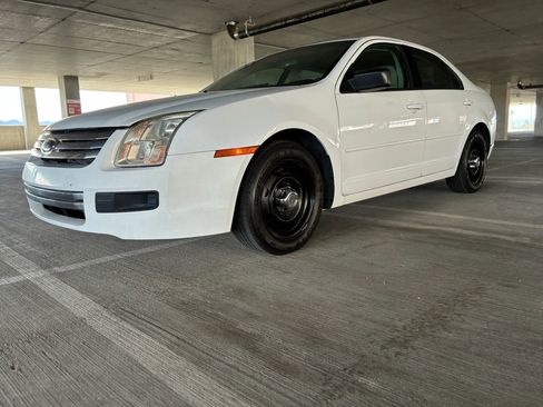 Used 2007 Ford Fusion S FWD image 1