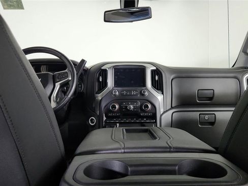 Used 2022 Chevrolet Silverado 1500 LTZ w/ LTZ Convenience Package II AWD/4WD image 49