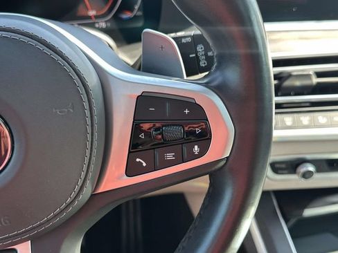 Used 2021 BMW X7 M50i AWD/4WD image 32