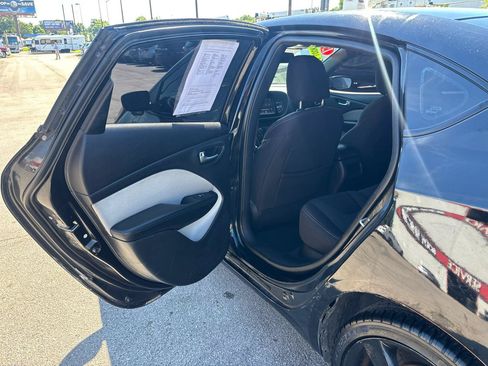 Used 2015 Dodge Dart SXT FWD image 12