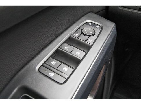 New 2025 Nissan Pathfinder Rock Creek image 15