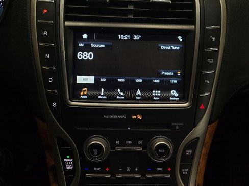 Used 2017 Lincoln MKX Reserve w/ Driver Assistance Package image 25