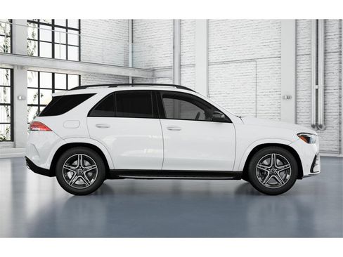 New 2025 Mercedes-Benz GLE 580 4MATIC image 16
