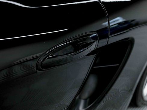 Used 2015 Porsche Cayman S image 31