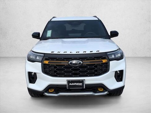 New 2026 Ford Explorer Tremor w/ Tremor Convenience Package image 5