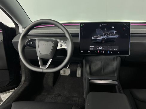 Used 2024 Tesla Model 3 Standard Range image 14