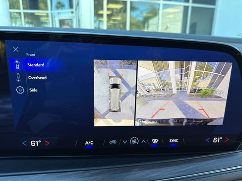 Used 2025 Chevrolet Suburban LS image 29