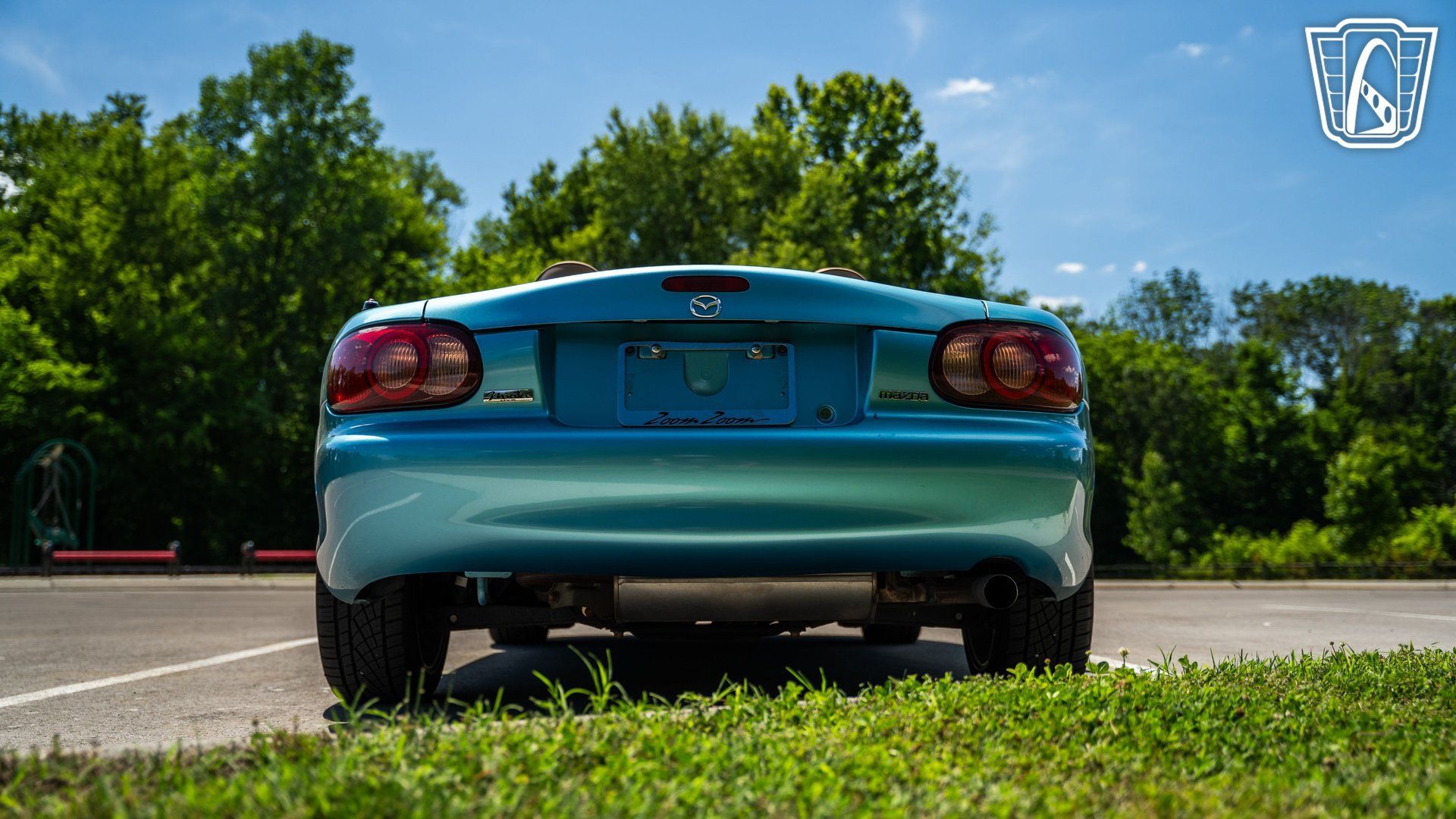 Used 2001 MAZDA MX-5 Miata RWD image 16