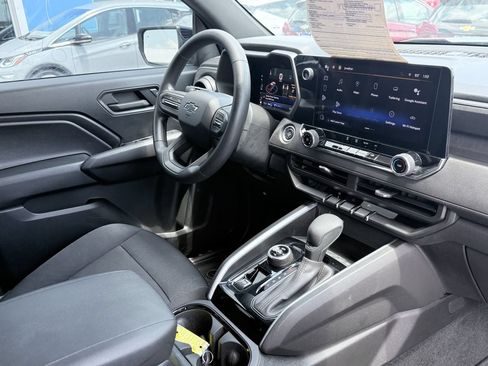 Used 2023 Chevrolet Colorado Trail Boss w/ Advanced Trailering Package AWD/4WD image 12