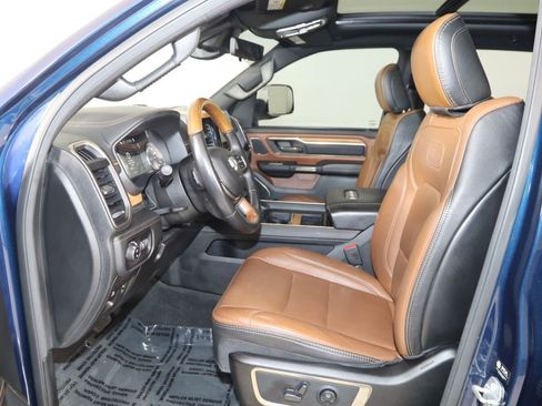 Used 2021 RAM 1500 Limited AWD/4WD image 12