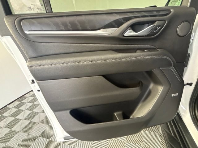 Used 2022 GMC Yukon XL Denali AWD/4WD image 24
