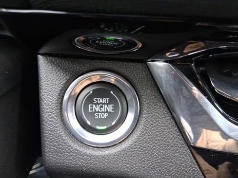 Used 2025 Buick Envista Sport Touring FWD image 24