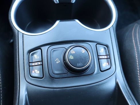 Used 2019 GMC Terrain SLE w/ Driver Convenience Package AWD/4WD image 25
