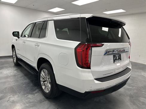 Used 2024 GMC Yukon SLT image 11