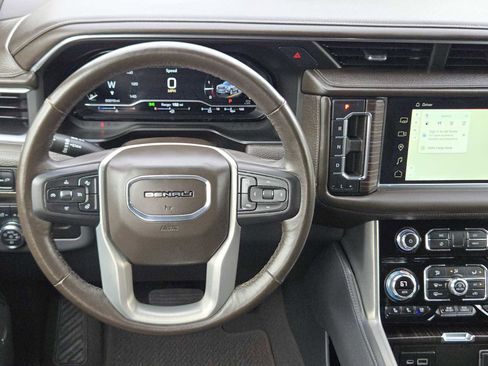 Used 2022 GMC Yukon Denali image 26