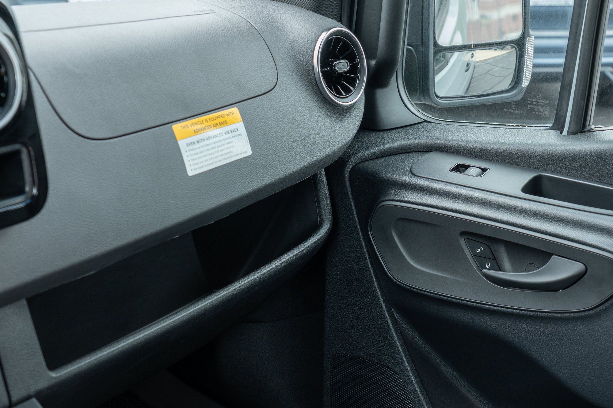 New 2025 Mercedes-Benz Sprinter 2500 image 17