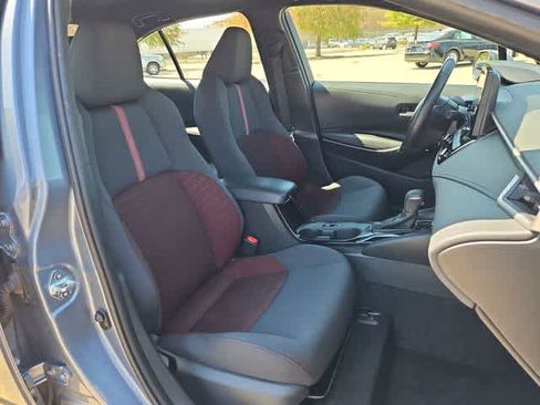 Used 2024 Toyota Corolla SE FWD image 18