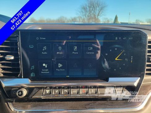 Used 2025 Chevrolet Silverado 2500 LTZ w/ LTZ Plus Package image 15