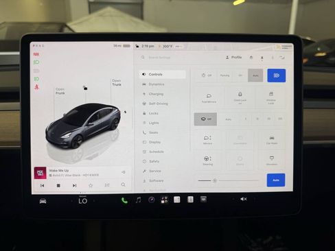 Used 2023 Tesla Model 3 Standard Range RWD image 14
