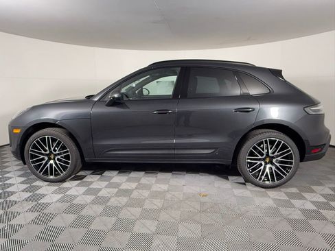 New 2026 Porsche Macan image 2