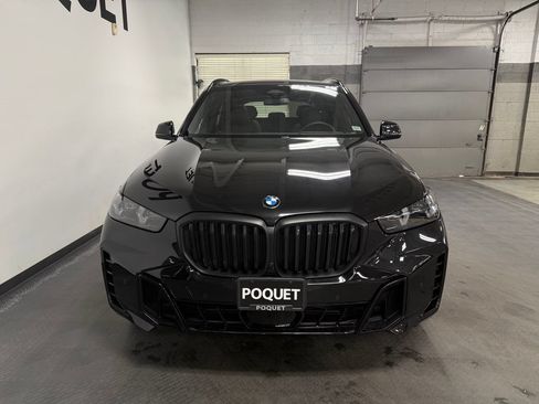 Used 2024 BMW X5 xDrive40i w/ M Sport Package AWD/4WD image 3