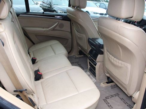 Used 2012 BMW X5 xDrive35i image 12