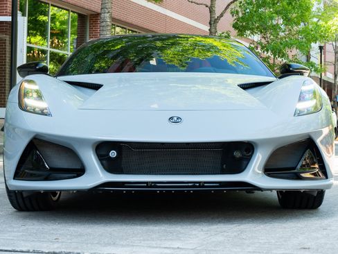 New 2025 Lotus Emira image 31