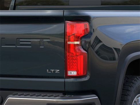New 2026 Chevrolet Silverado 2500 LTZ image 12