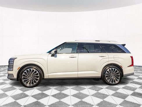 Used 2026 Hyundai Palisade Calligraphy FWD image 7