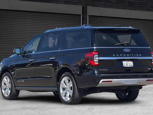 Used 2023 Ford Expedition Max Platinum AWD/4WD image 6