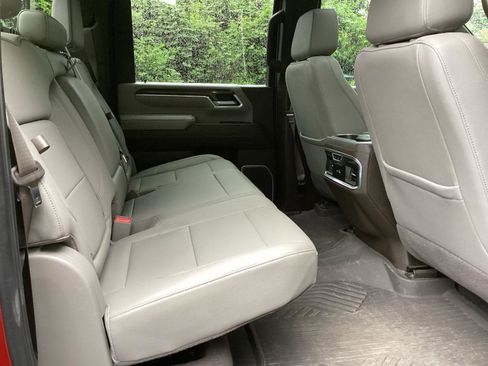 Used 2025 Chevrolet Silverado 2500 LTZ w/ LTZ Premium Package AWD/4WD image 4