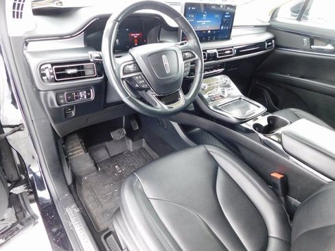 Used 2023 Lincoln Nautilus AWD w/ Premium Package image 14