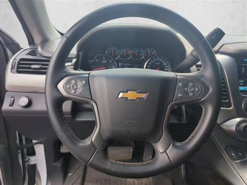 Used 2018 Chevrolet Tahoe LT RWD image 12