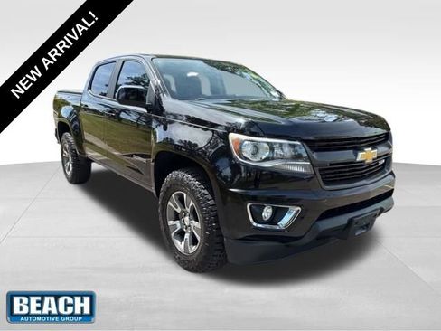 Used 2017 Chevrolet Colorado Z71 image 1