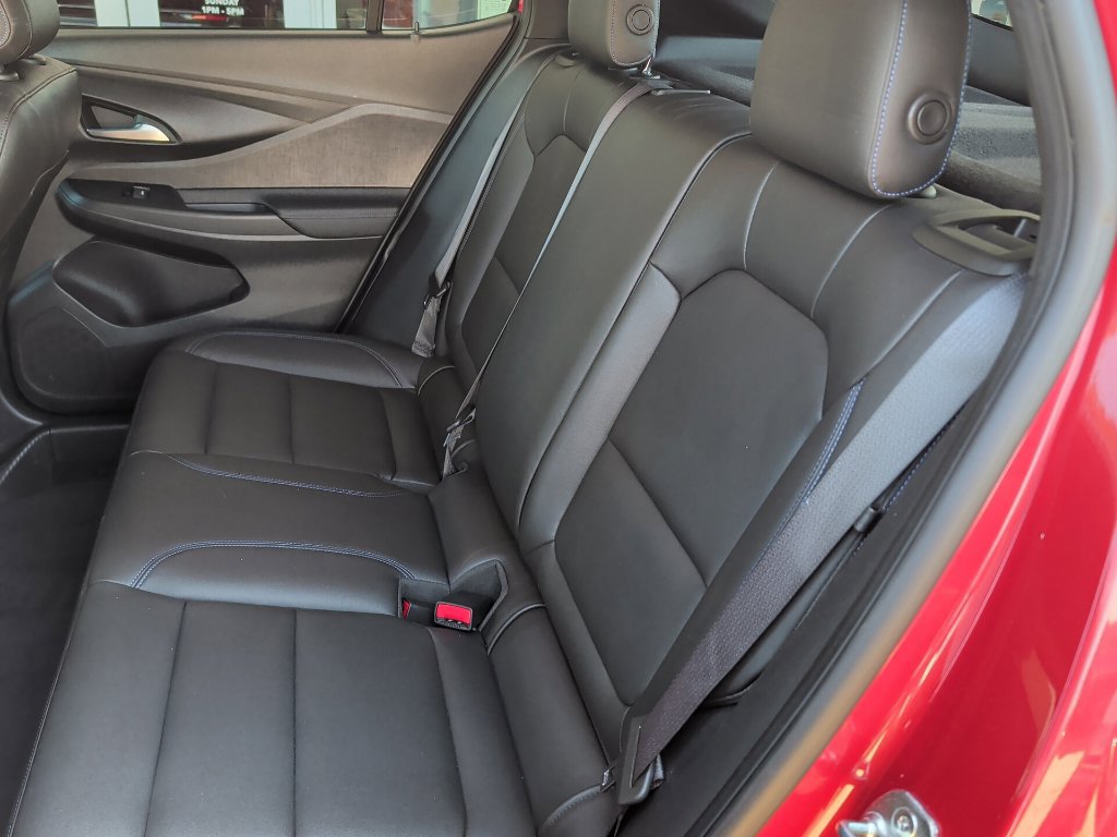 Used 2024 Buick Envista Sport Touring w/ Convenience I Package FWD image 14
