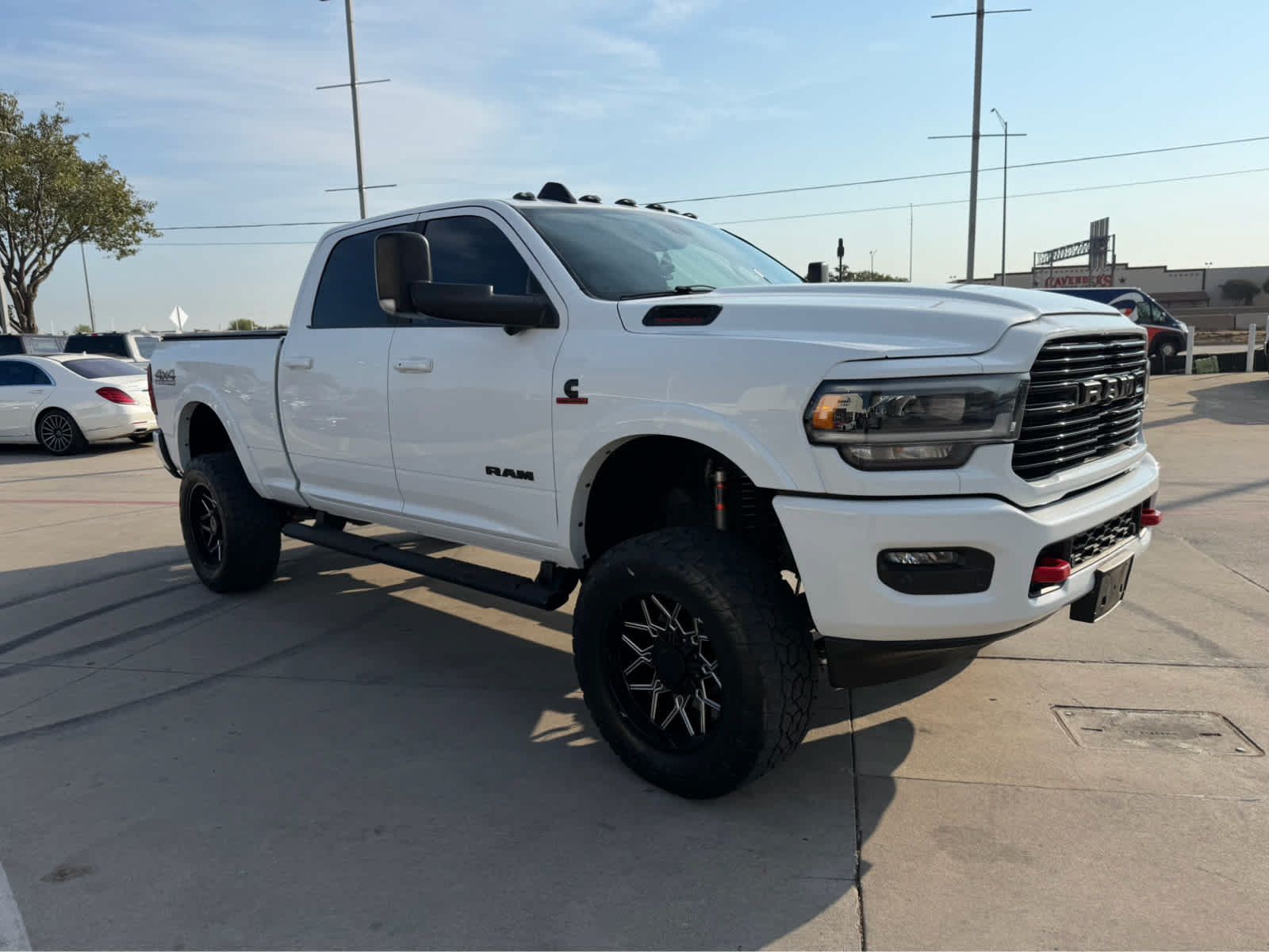Used 2022 RAM 2500 Laramie w/ Night Edition AWD/4WD image 2