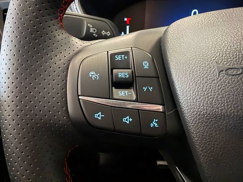 Certified 2024 Ford Escape ST-Line w/ Tech Pack #1 AWD/4WD image 23