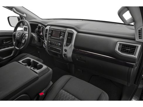 Used 2019 Nissan Titan SV w/ SV Convenience Package AWD/4WD image 10