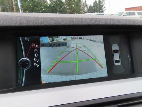 Used 2011 BMW 535i xDrive 535i xDrive 4D Sedan image 28