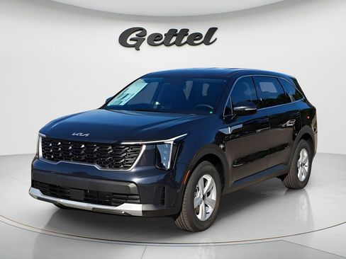 New 2026 Kia Sorento LX FWD image 1