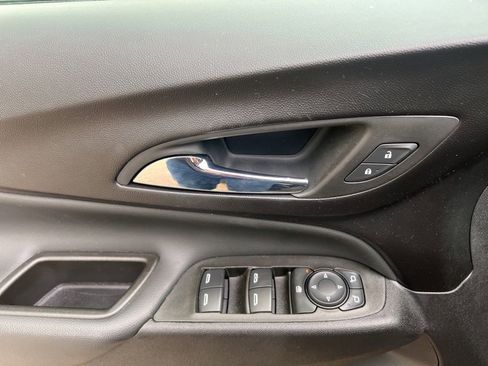 Used 2024 Chevrolet Equinox LT w/ LPO, Floor Liner Package AWD/4WD image 14