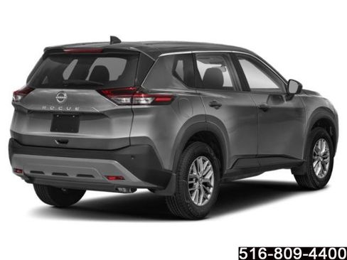 Used 2023 Nissan Rogue S image 6
