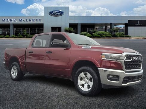 Used 2025 RAM 1500 Big Horn image 2