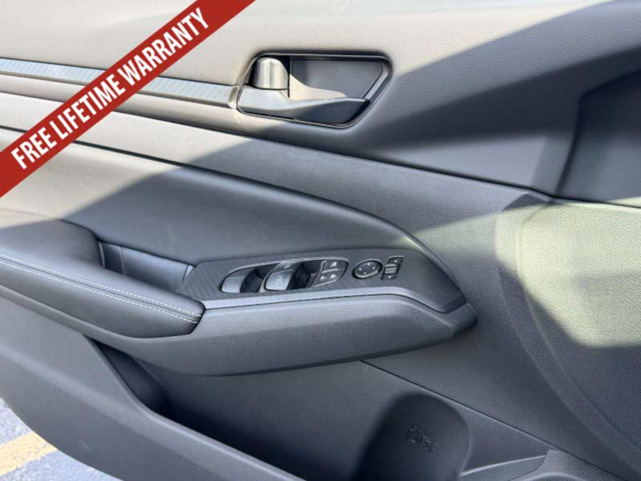 New 2026 Nissan Altima 2.5 SV w/ SV Special Edition Package FWD image 17