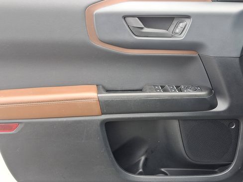 Used 2021 Ford Bronco Sport Outer Banks image 12