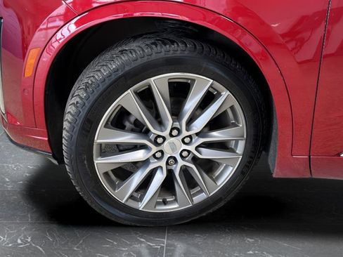 Used 2021 Cadillac XT6 Sport w/ Platinum Package AWD/4WD image 39