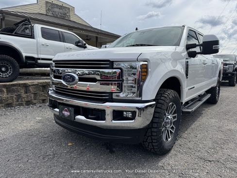 Used 2019 Ford F250 Lariat w/ Lariat Ultimate Package AWD/4WD image 3