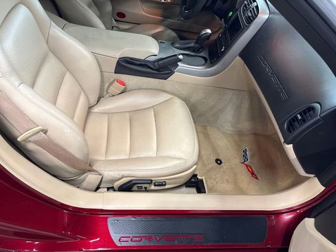 Used 2007 Chevrolet Corvette Coupe w/ Preferred Equipment Group image 50