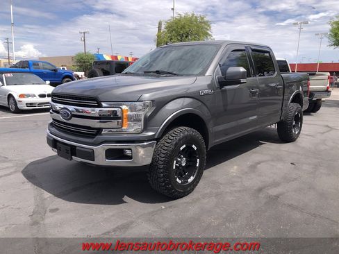 Used 2019 Ford F150 Lariat RWD image 4